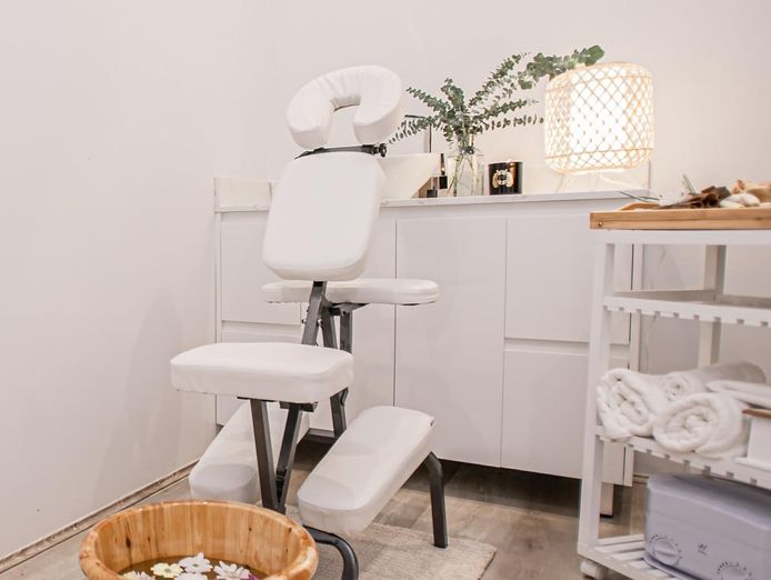 beauty-clinic-fitout-for-sale-cabramatta-3-treatment-rooms-ready-to-occupy-6