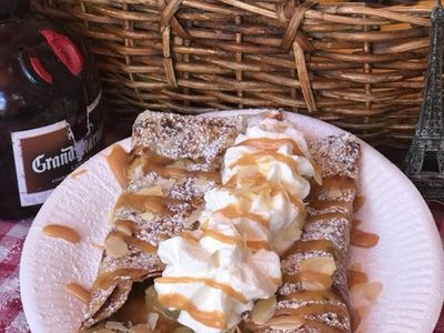 ceciles-crepes-established-food-stall-markets-for-sale-on-the-sunshine-coast-3