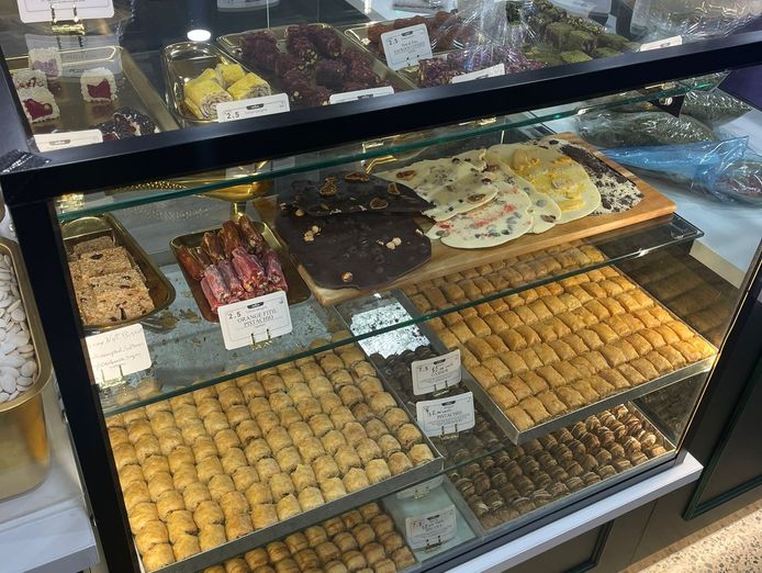 specialty-nuts-middle-eastern-delights-chocolate-coated-nuts-2