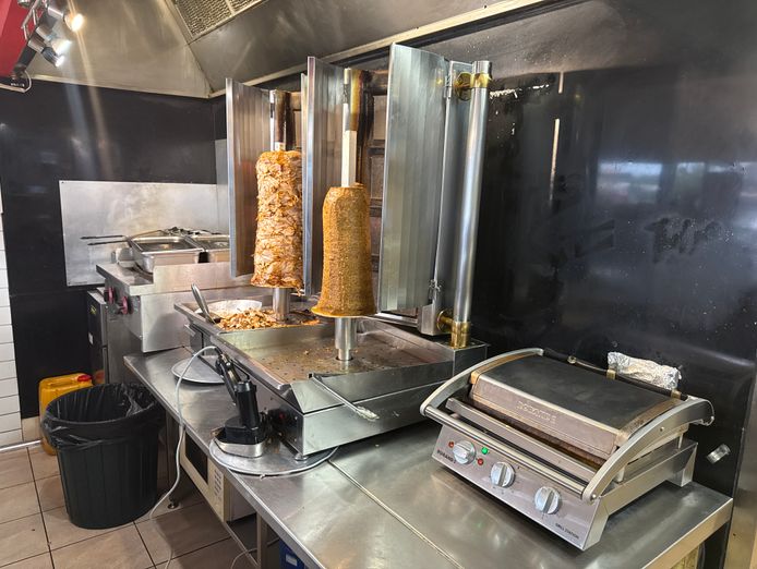 sale-of-laziz-kebab-business-in-goodna-3