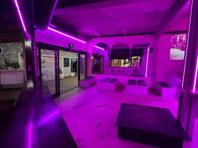 licensed-bar-for-sale-burleigh-heads-james-st-walk-in-walk-out-6