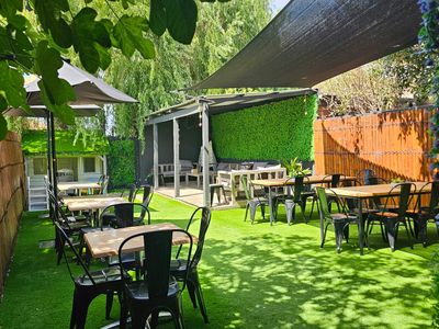 cafe-restaurant-for-sale-0