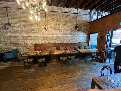 rare-opportunity-established-cafe-restaurant-for-sale-in-newtown-sydney-6