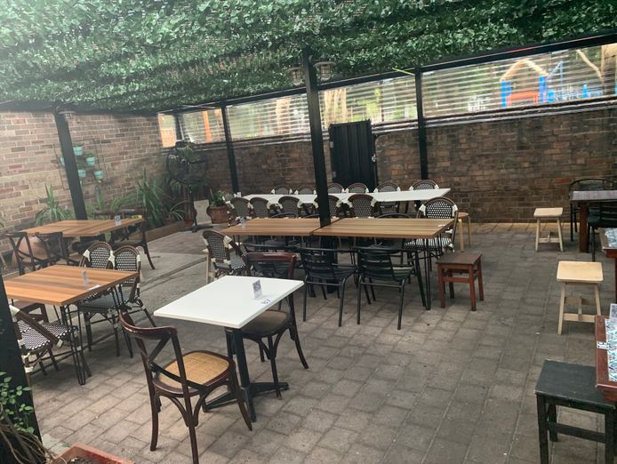 rare-opportunity-established-cafe-restaurant-for-sale-in-newtown-sydney-8