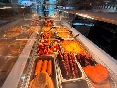 takeaway-shop-food-court-3