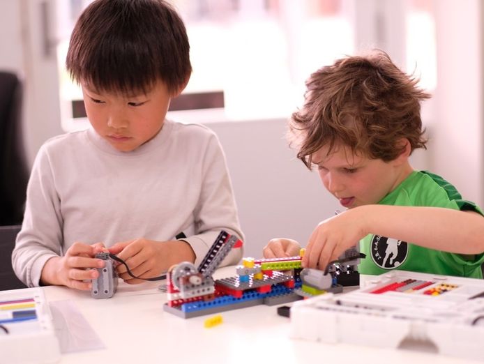 young-engineers-greater-brisbane-established-stem-education-franchise-1